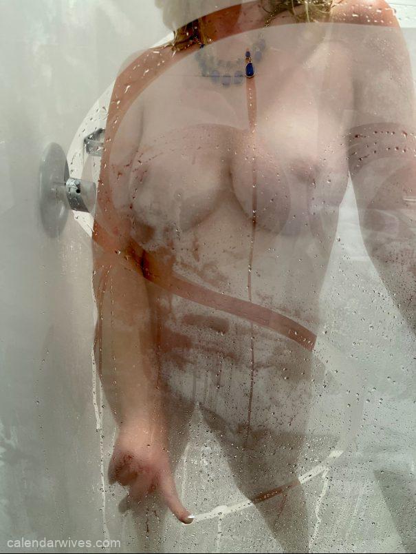 Naked wife shower power